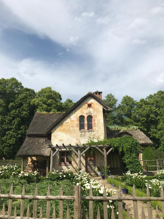 Les Mansardes Du Roi - Tout Proche Chateau Versailles Exteriör bild
